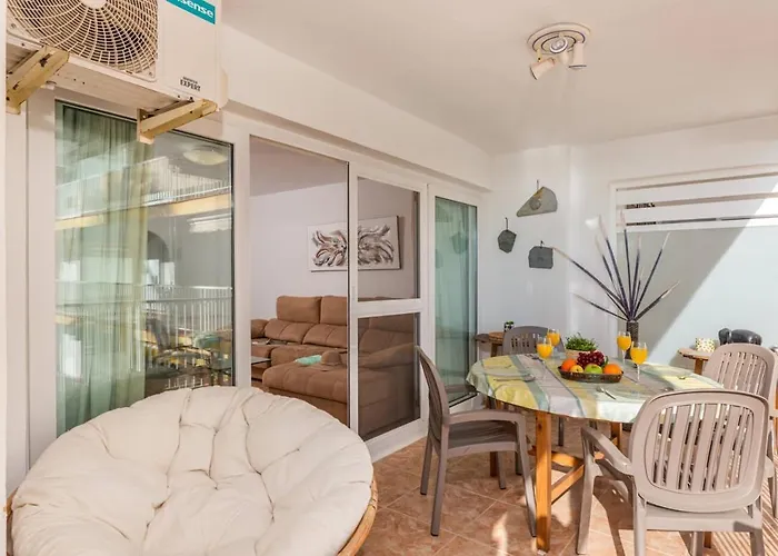 Penyon - Plusholidays Apartment *